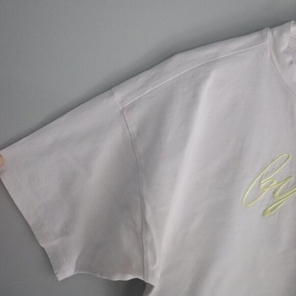 Gymshark White Cropped Med Embroidered Graphic Casual Crew Neck Pullover T-Shirt - Picture 3 of 9